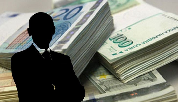 На всеки 10 години те засмукват половината бюджет и го претопяват в ролс-ройси, бентлита, ламборгинита, позлатени кичозни дворци и натруфени костюми