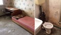 Студент публикува снимки на стаята си в общежитието