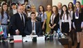 Днес 11 ученици управляваха Община Русе