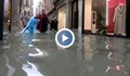 Проливен дъжд потопи Венеция