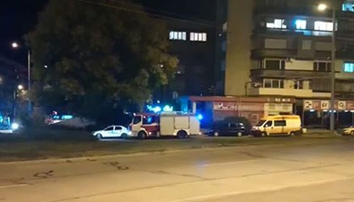 Жената е паднала на покрива на търговски обект непосредствено до жилищната сграда