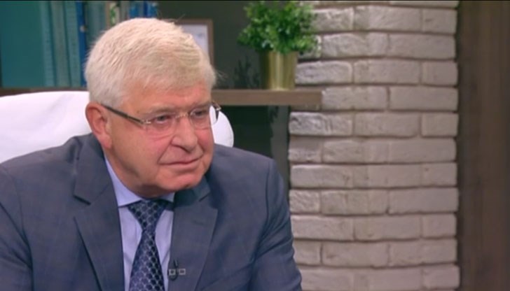 Узаконява се определено доплащане, но то е значително по-малко от това, което българинът е плащал досега Узаконява се определено доплащане, но то е значително по-малко от това, което българинът е плащал досега