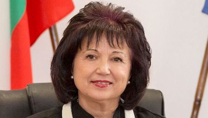 Отличието се дава за проявен висок професионализъм, безупречно и образцово изпълнение на служебните задължения и високи нравствени качества