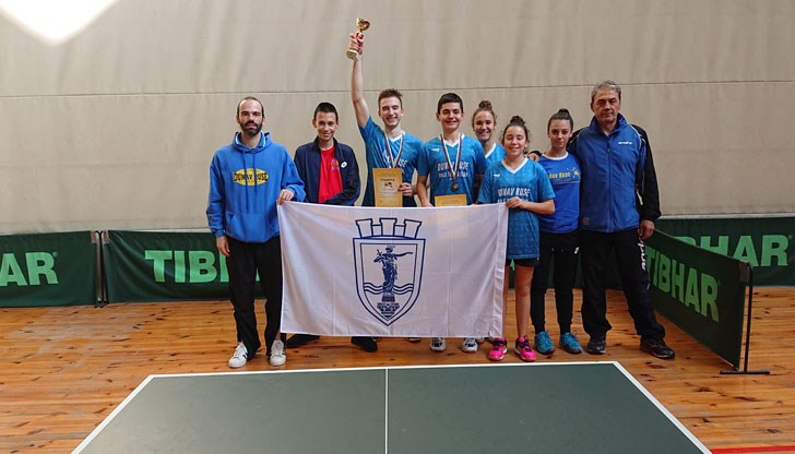 На 27 и 28 октомври в град Варна се проведе първи етап от Националния турнир по тенис на маса за юноши и девойки