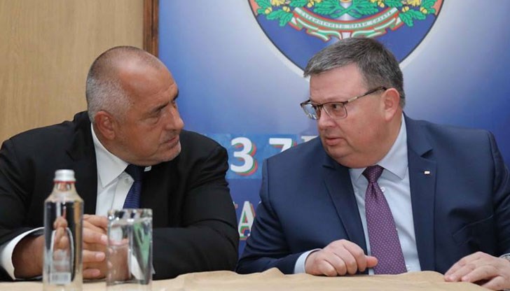 Сегашният модел е бил отправен за едни други времена, които отдавна не съществуват