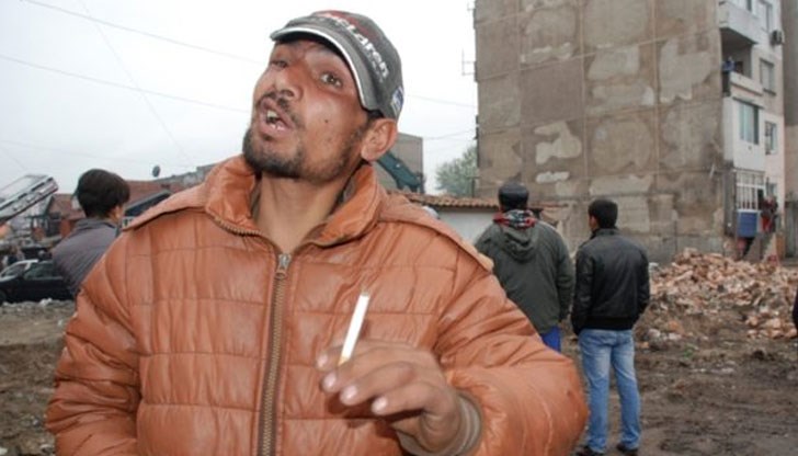 А майките - българки, ще отидат в някоя друга държава да раждат деца, които ще забравят, че са българчета А майките - българки, ще отидат в някоя друга държава да раждат деца, които ще забравят, че са българчета