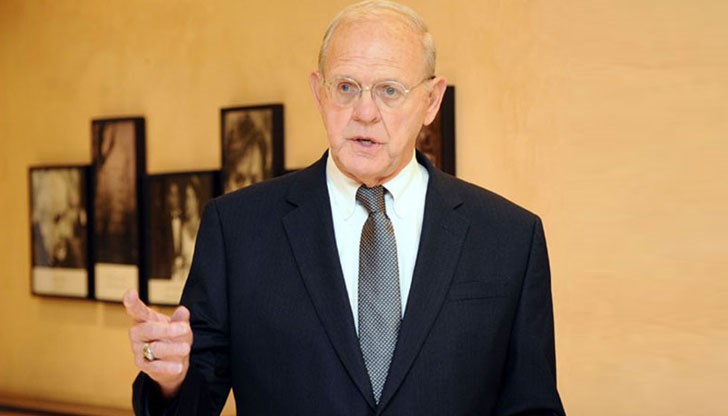 Балканите са на кръстопът и пътят, по който ще минат, зависи, преди всичко, от лидерите на всяка от балканските страни Балканите са на кръстопът и пътят, по който ще минат, зависи, преди всичко, от лидерите на всяка от балканските страни