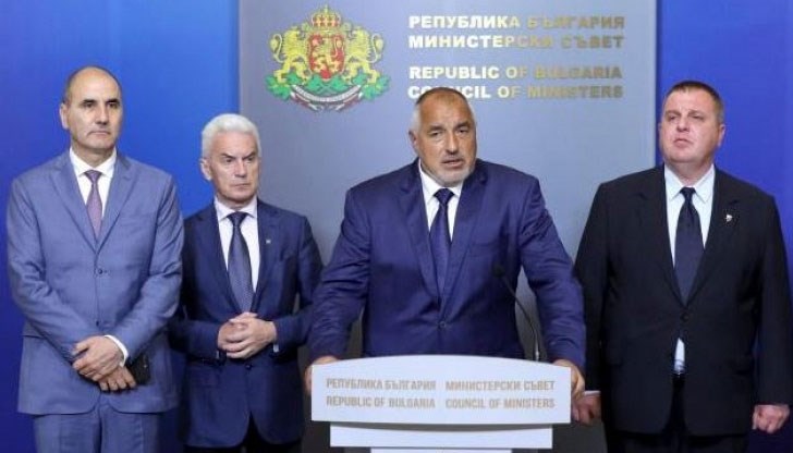 Лидерът на ВМРО е изпратил покани до партньорите за среща в 14:30ч.