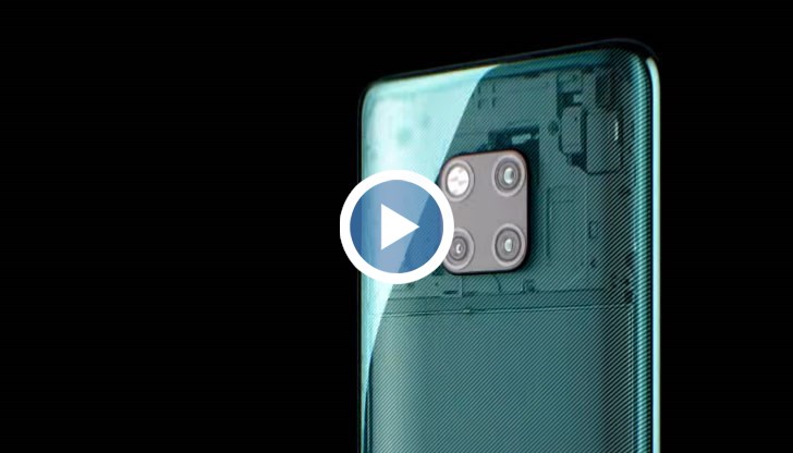 Смартфон, който зарежда друг смартфон