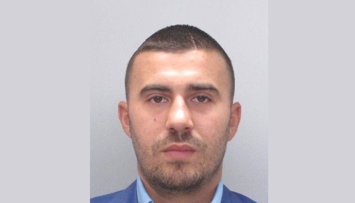 Стайко Стайков се издирва с червена бюлетина за участие в организирана престъпна група Стайко Стайков се издирва с червена бюлетина за участие в организирана престъпна група