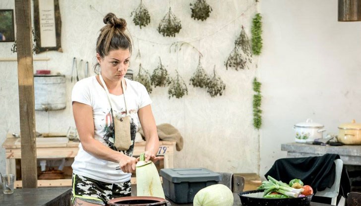 Изненадващо признание на участничка във „Фермата“ Изненадващо признание на участничка във „Фермата“