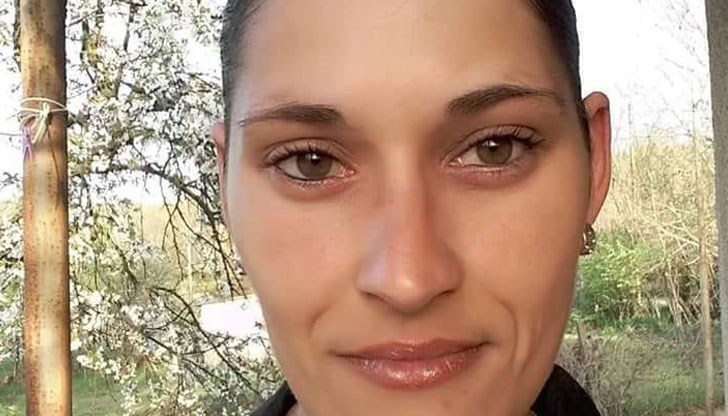 Молим, който желае нека да помогне да се спаси тази майка на три деца