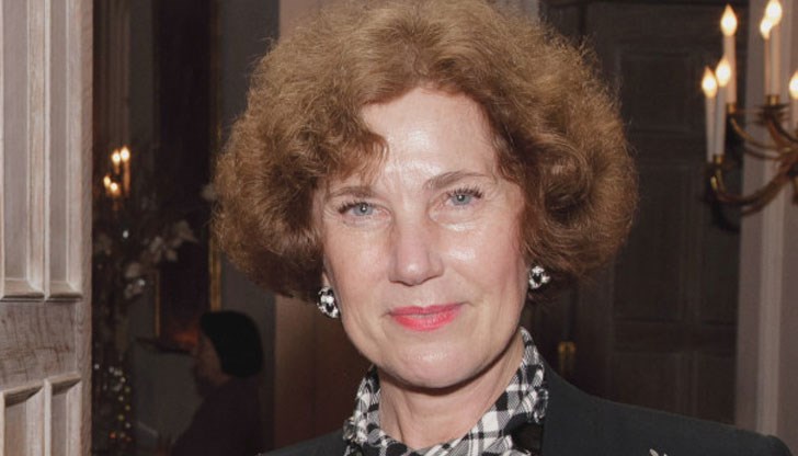 Тя беше задържана на летище "Фредерик Шопен" на 27 февруари 2017 при завръщането си във Варшава три дни, след като е установено, че е откраднала скъп крем от безмитния магазин на летището Тя беше задържана на летище "Фредерик Шопен" на 27 февруари 2017 при завръщането си във Варшава три дни, след като е установено, че е откраднала скъп крем от безмитния магазин на летището