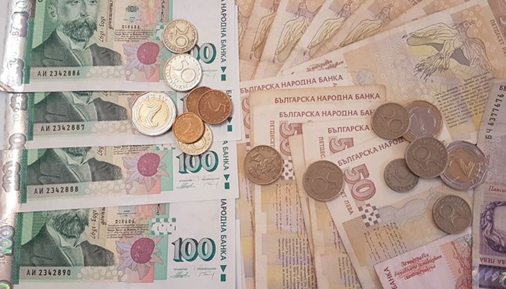 Това са хора, които работят на заплата или са мениджъри на компании с договори за управление Това са хора, които работят на заплата или са мениджъри на компании с договори за управление