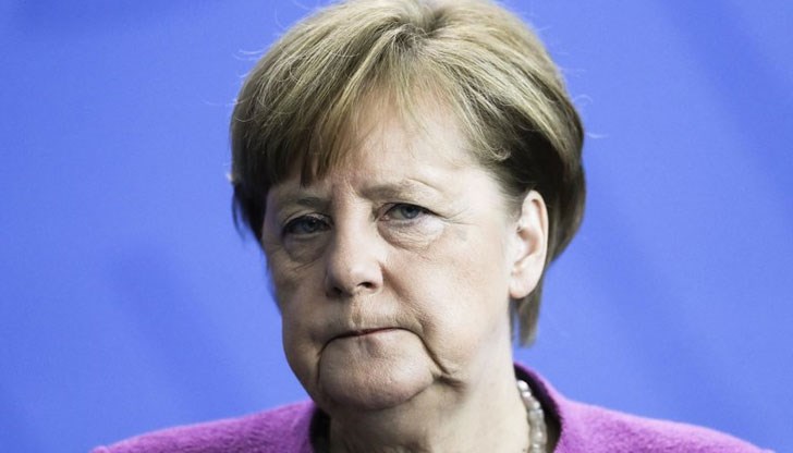 Целият свят посрещнал с тревога новината, че канцлерът на Германия скоро ще напусне политиката