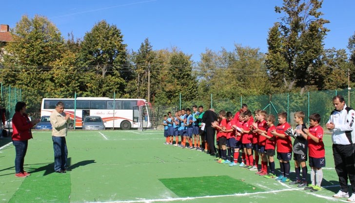 Проведе се ежегодния футболен турнир, който през настоящата година е под надслов „Млади надежди”
