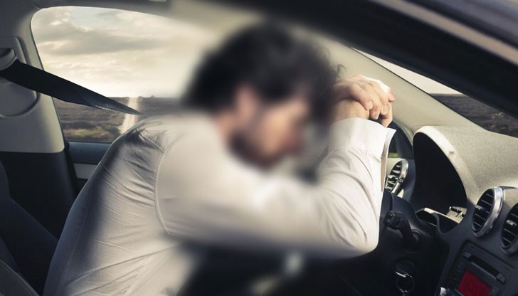 Русенец карал нерегистриран автомобил с изтекли регистрационни табели Русенец карал нерегистриран автомобил с изтекли регистрационни табели