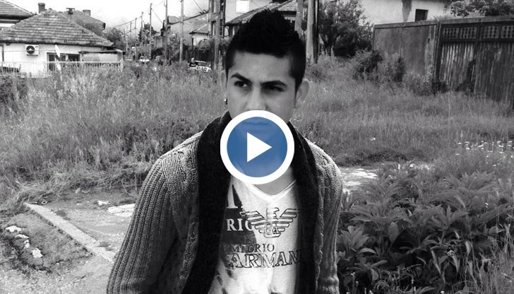 Пръстовите отпечатъци също са съвпаднали