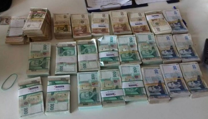 Групата е създадена с цел избягване установяването и плащането на задължения по ДДС при търговия с мобилни телефони