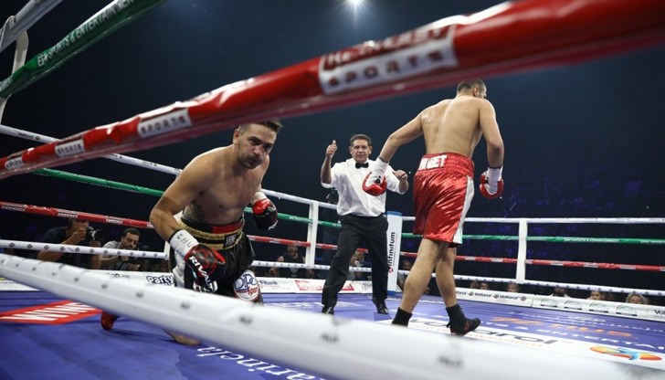 Родният боксьор победи във втория рунд с нокаут италианеца Леонардо Бруцезе
