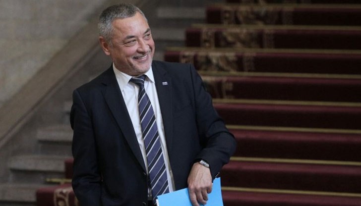 Позорно е!  Затънали сме в моралния си разпад!