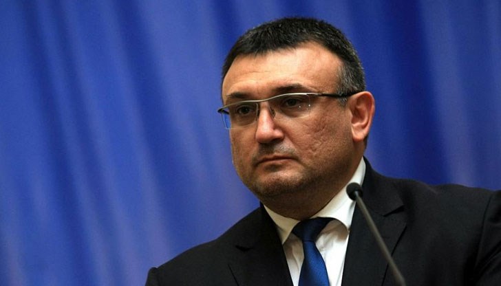 Има достатъчно доказателства за ареста им, отсече вътрешният министър Има достатъчно доказателства за ареста им, отсече вътрешният министър