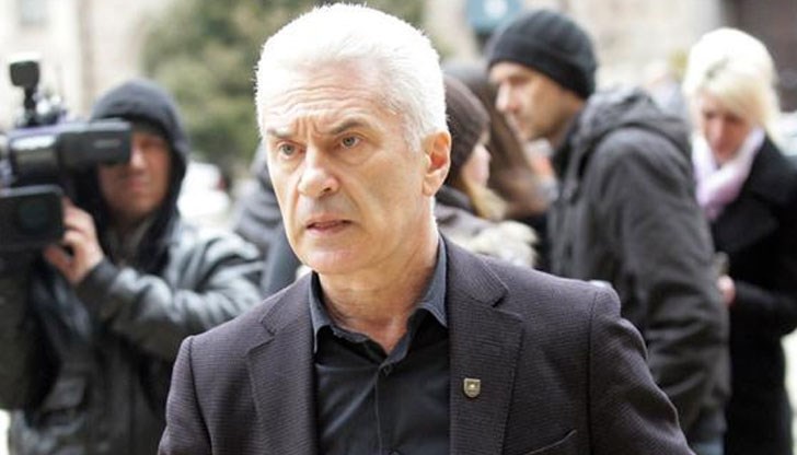 Такава долна лъжа не съм чувал, отвърна лидерът на Атака