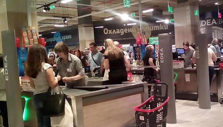 25-годишният русенец се е опитал да се измъкне със стоки за близо 80 лева