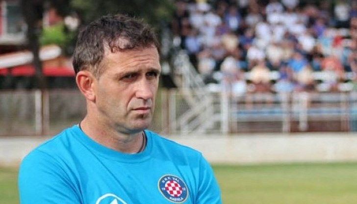 Съперникът е отчаян за точки Съперникът е отчаян за точки