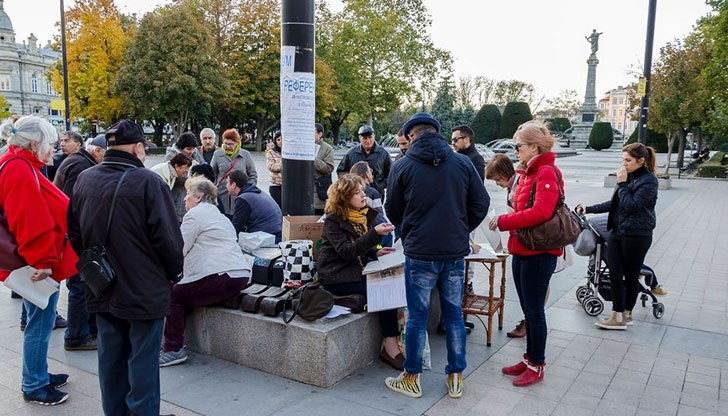 Русенци искат референдум. Подписката продължава