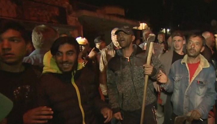 Знаете ли, че във Великобритания няма български роми на ягодовите градини? Защото било трудно. Е, вече знаете