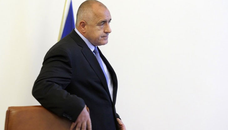 Иди си, преди да бъдеш изхвърлен