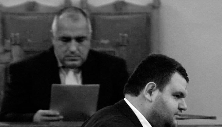 Че цялото това уродливо сборище от лобисти може да рухне? Че цялото това уродливо сборище от лобисти може да рухне?