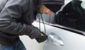 Полицаи хванаха крадец, докато отключва автомобил в Бяла