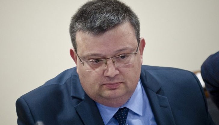 Прокуратурата иска снемане имунитета на Йончева, Марешки и още четирима депутати