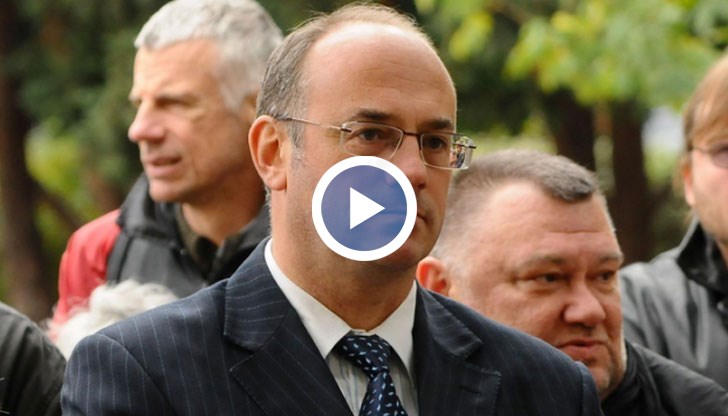 А Красимир Влахов е атакуван за това, че се е произнесъл по казус за имот в Русе без да има право