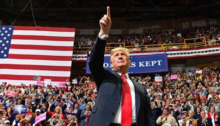 Самият Тръмп заяви, че "тези избори са референдум по въпроса за мен" Самият Тръмп заяви, че "тези избори са референдум по въпроса за мен"