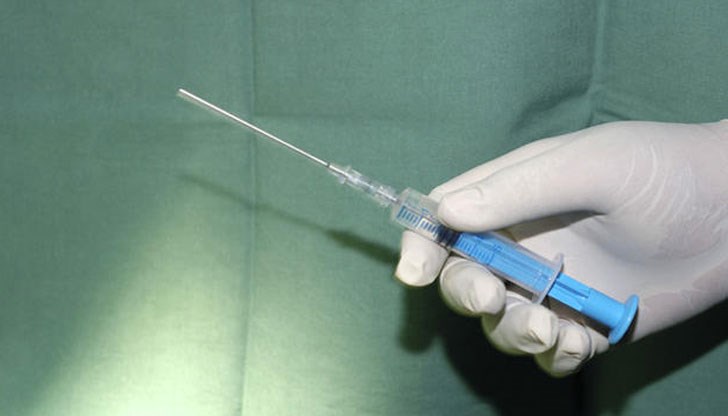 Шарлатаните използват лепило за гуми като филъри за мъжките полови части