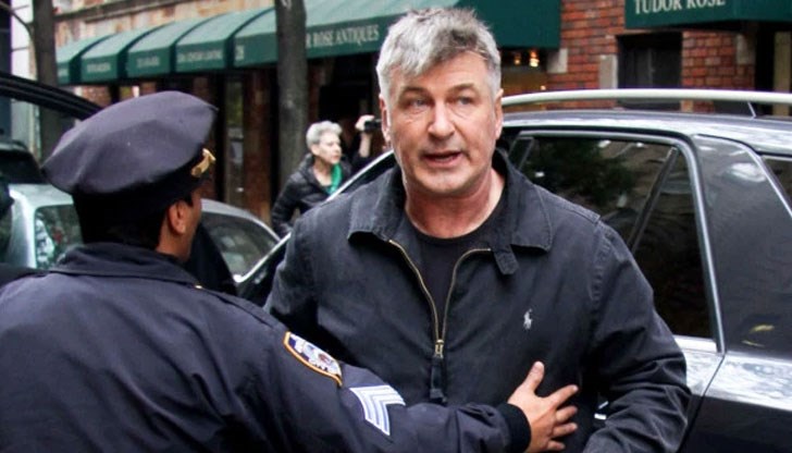 Актьорът бил откаран в ареста малко преди 14 ч. местно време Актьорът бил откаран в ареста малко преди 14 ч. местно време