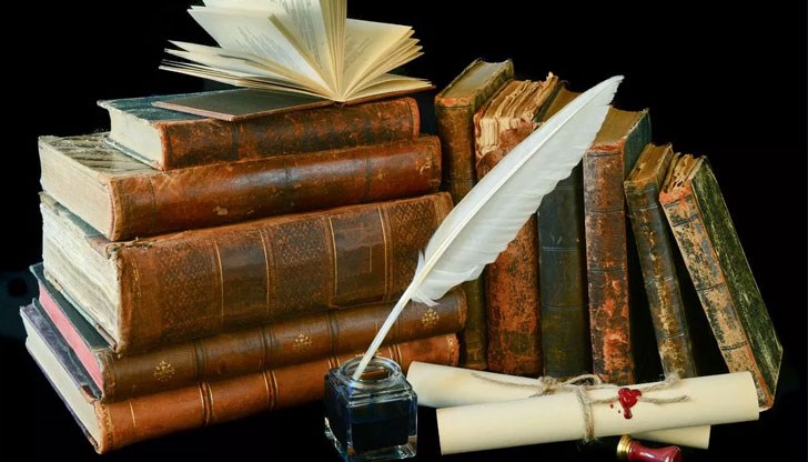 Посветен е на делото на книжовниците, на просветителите и на борците ни за национално освобождение, съхранили през вековете духовните ценности на нацията и нейния морал