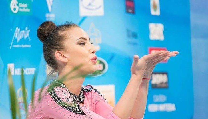 Гимнастичката иска да дари сумата на млад мъж, който се бори с рака Гимнастичката иска да дари сумата на млад мъж, който се бори с рака