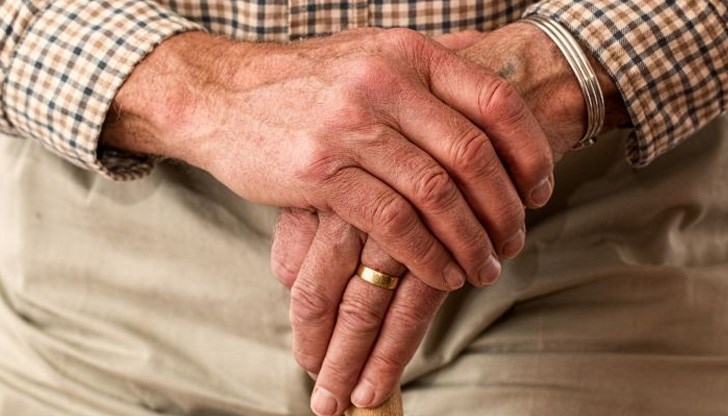 Пациентът заплаща само материала за протезата Пациентът заплаща само материала за протезата