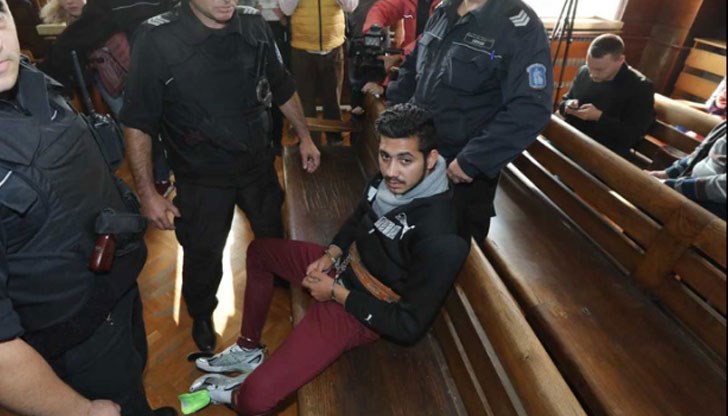 Престоят му там ще бъде около 30 дни Престоят му там ще бъде около 30 дни