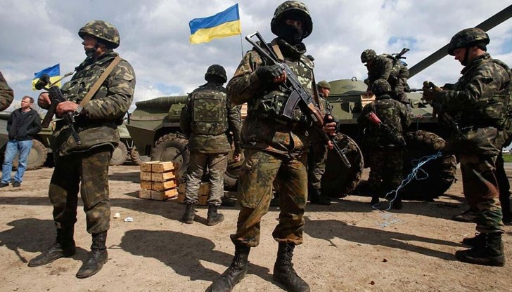 Президентът на страната свика генералния щаб на армията Президентът на страната свика генералния щаб на армията