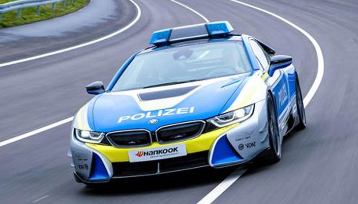 Патрулка, от която се бяга много трудно