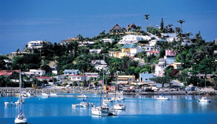 Избирателите трябва да отговорят на въпроса "Искате ли Нова Каледония да получи пълен суверенитет и да стане независима?" Избирателите трябва да отговорят на въпроса "Искате ли Нова Каледония да получи пълен суверенитет и да стане независима?"