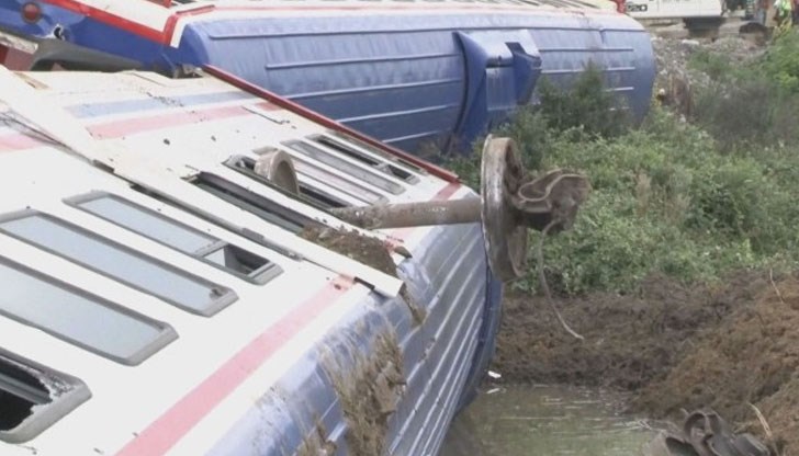 Кадрите са заснети от камери в самия влак