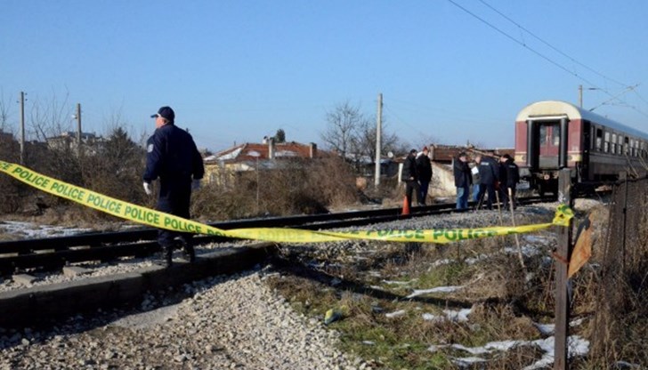 Предполага се, че пострадалата е паднала от влак Предполага се, че пострадалата е паднала от влак