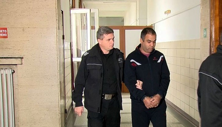 200 000 лева "кръвнина" трябва да плати Валентин Маринов на родителите на момчето от Бяла 200 000 лева "кръвнина" трябва да плати Валентин Маринов на родителите на момчето от Бяла