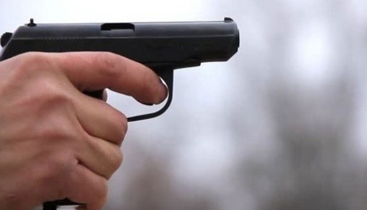 Изнервен студент изгубил самообладание малко преди края на събитието Изнервен студент изгубил самообладание малко преди края на събитието